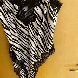 Valentino vintage.  Teddy. Size medium